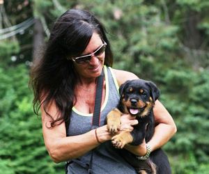 Sierra x Boz pups - Click for Larger View